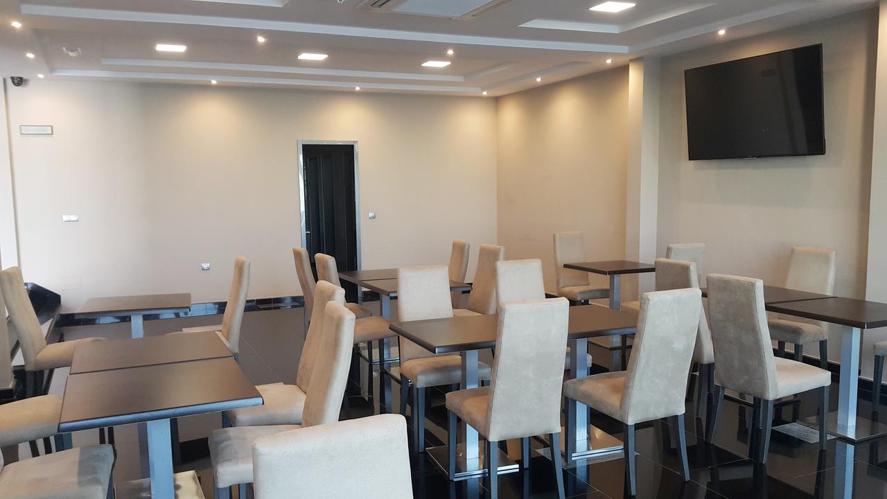 Hotel Tasiast Nouadhibou Bagian luar foto