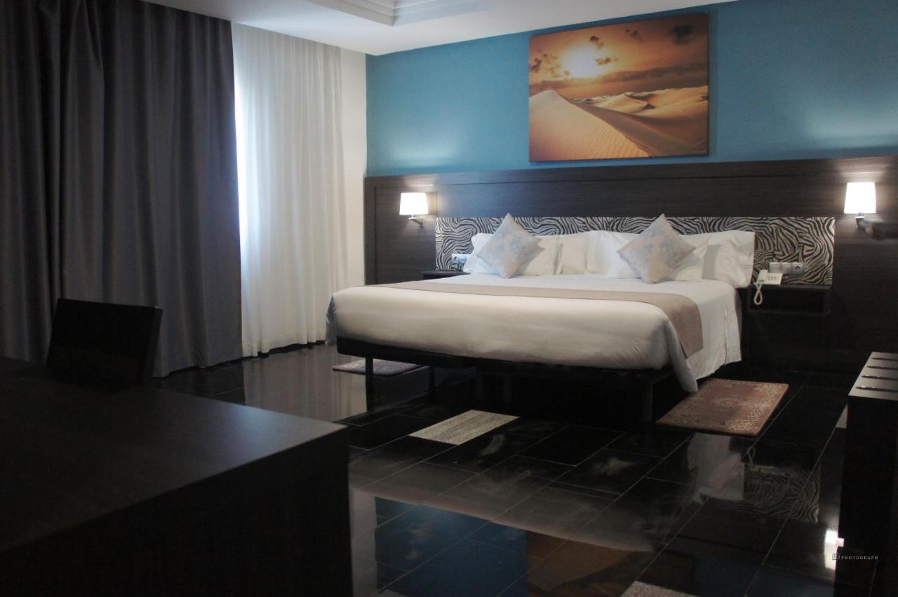 Hotel Tasiast Nouadhibou Bagian luar foto