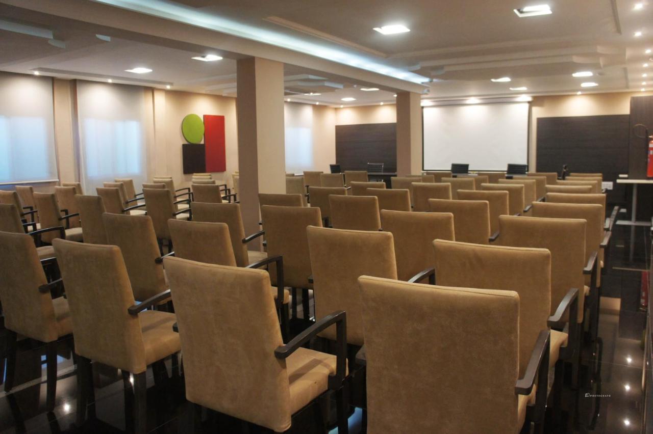 Hotel Tasiast Nouadhibou Bagian luar foto